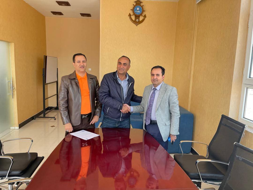 واجهة الجامعة التخصصية الحديثة - دليل الجامعات اليمنية